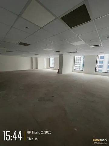 chính chủ cho thuê 80m2 sàn văn phòng tại Rox centre