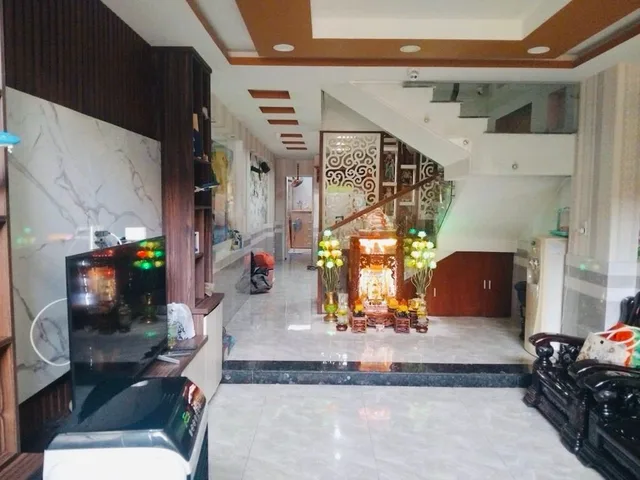 Bán gấp nhà 5 tầng hẻm lớn đường Tây Thạnh, 96m2, 5PN, khu an ninh, Chỉ 12.5 tỷ