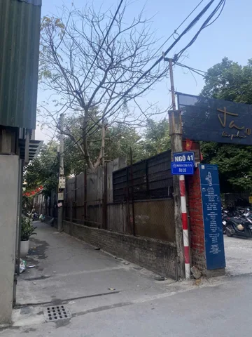 Bán nhà 50m² ngang 3.5m giá 2.5 tỷ tại Đường Âu Cơ Phường Hồng Hà