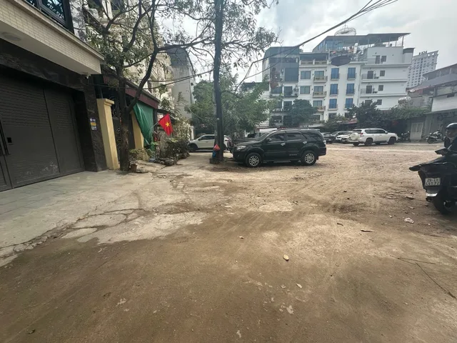 Chủ hạ giá hơn 1 tỷ căn 97m2 x 7t , 29 tỷ , phố Võ Chí Công , ô tô, ngõ thông