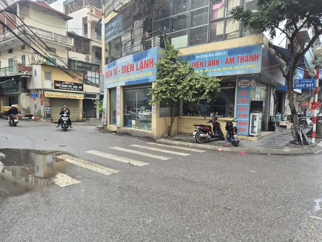 BÁN NHÀ ĐƯỜNG GIÁP BÁT. HOÀNG MAI. 70M2 - 4 TẦNG.