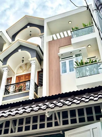 KHU VIP 4 Tầng BTCT - HXH - Giáp Bình Thạnh