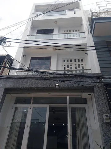Bán nhà 4 Tầng, DT: 75m² full thổ cư ngang 5m giá 6.98 tỷ tại Phường Bình Trị Đông