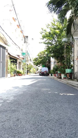 Bán nhà gác lửng, DT: 104m² full thổ cư ngang 4m giá 5.25 tỷ tại Phường Bình Tân