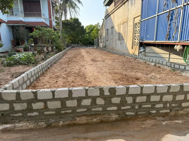 142m2 Ông đình khoái châu 17,5tr/m2