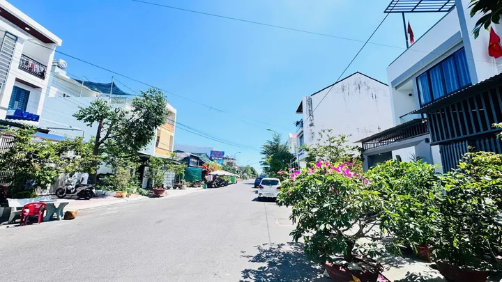 Cơ hội sở hữu nhà 3 tầng vị trí đẹp nhất khu Mỹ Gia Có sổ Hồng – giá cực tốt chỉ 8,9 tỷ
