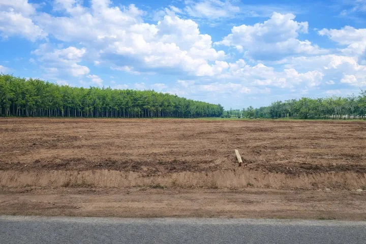 CẦN BÁN LÔ ĐẤT 20M MẶT TIỀN ĐƯỜNG NHỰA-CÁCH HỒ DẦU TIẾNG CHỈ 2KM