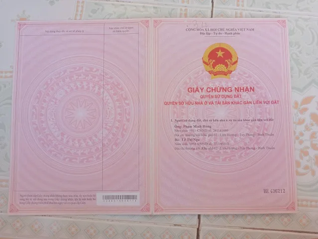 Bán nhà2 mặt tiền ,221 m2 thổ cư ngay trung tâm Xã Liên Hương , Lâm,Đồng
