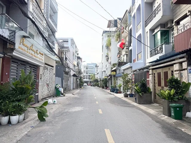 Khu phân lô P14 GV, bán đất tặng nhà