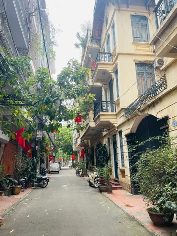 BÁN NHÀ ĐƯỜNG KHUẤT DUY TIẾN. THANH XUÂN. 55M2 - 3 TẦNG.