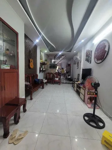 Nguyễn hữu cảnh, gần ga METRO, tiện di lại q1, q2. Sổ hồng riêng