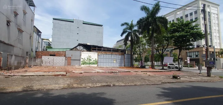 Cho thuê lô đất 2 mặt tiền đường Xô Viết Nghệ Tĩnh & Nguyễn Phong Sắc, Thành phố Đà Nẵng