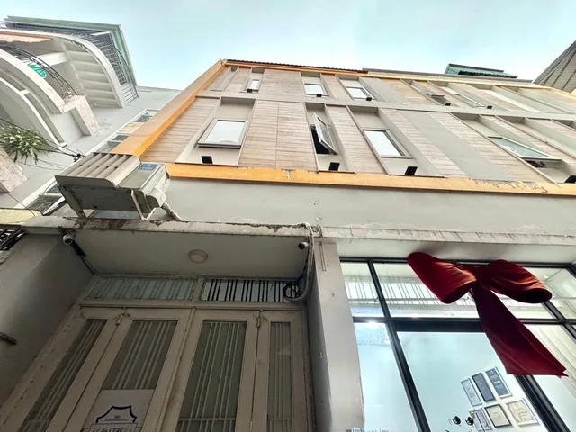 HXH Lê Văn Sỹ PN, 4 Tầng BTCT