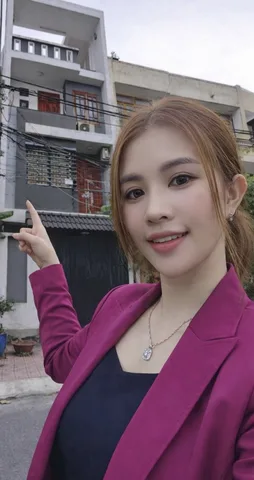 BÁN NHÀ MẶT TIỀN KINH DOANH P.7 Q.8 – 12.5 TỶ

✨ Vị trí đẹp – Mặt tiền buôn bán sầm uất
✨ Khu dân cư đông đúc, tiện ở và kinh doanh

🔹 Diện tích: 5m x 19m
🔹 Kết cấu: 4 tầng kiên cố
🔹 Gần chợ, nhà thờ, trường học các cấp

💰 Giá chào: 12.5 tỷ

📞 