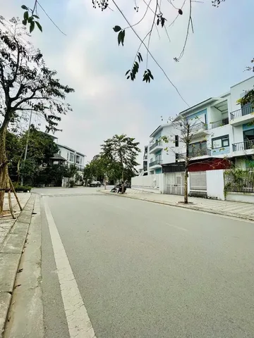 BÁN BIỆT THỰ FORESA XUÂN PHƯƠNG 120M2 – 2 MẶT ĐƯỜNG – XÂY THÔ – 30.8 TỶ