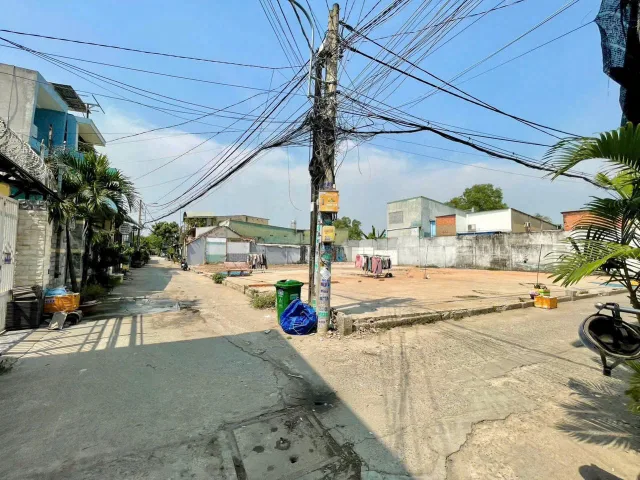 Bán đất 128m² full thổ cư ngang 5.5m giá 4.9 tỷ tại Đường Tân Xuân 1 Xã Hóc Môn Ms263