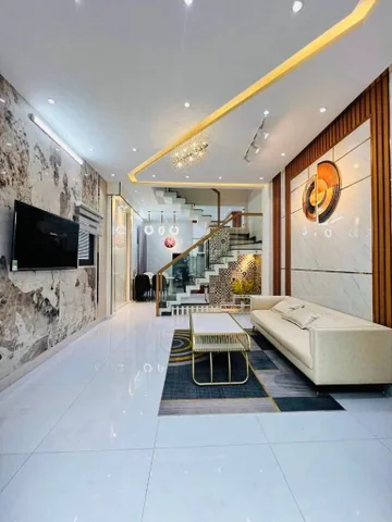 HÀNG NGON - HẺM THÔNG - Ô TÔ nhỏ NGỦ TRONG NHÀ - 36M2 (4x9) A4 - 2 TẦNG, 2 PN, 2 WC - TẶNG FULL NỘI THẤT XỊN