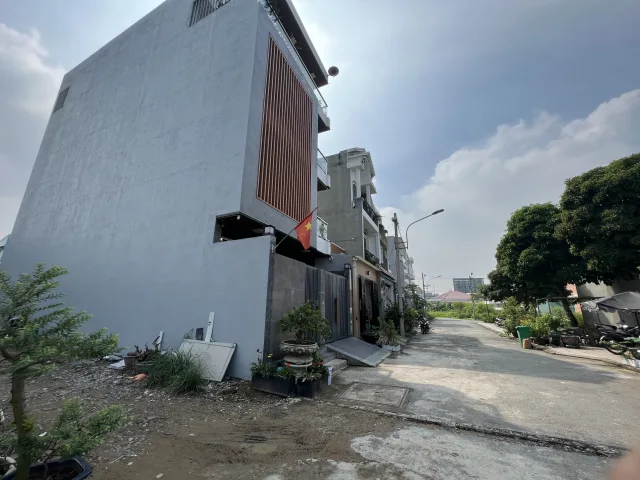 CẦN BÁN 224M2 ĐẤT THỔ CƯ ĐƯỜNG NHỰA XE TẢI TẬN ĐẤT