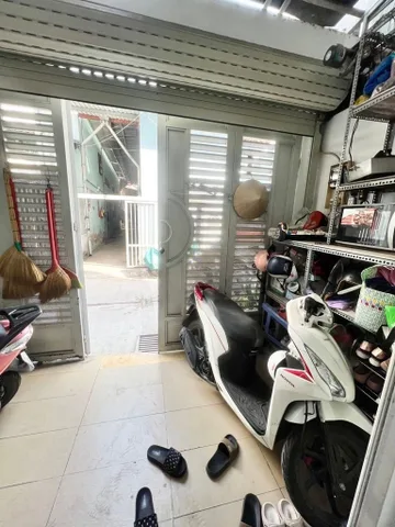 Bán nhà 5 Tầng, Hẻm ôtô, DT: 35m² full thổ cư ngang 4,2m giá 5.7 tỷ tại Phường Tân Sơn Nhì