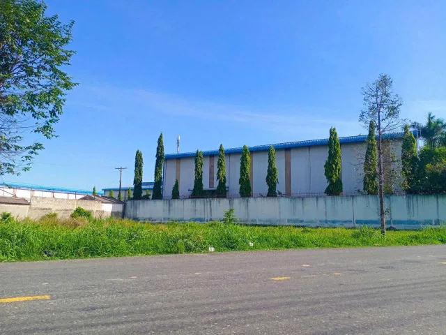 CẦN TIỀN TRẢ NỢ BÁN 2342M2 ĐẤT ĐÃ TÁCH SHR KẾ BÊN KCN ĐANG HOẠT ĐỘNG. GIÁ 180TR