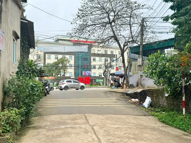 Bán đất 94.2m² full thổ cư ngang 7.6m giá 690 triệu tại Xã Hoàng Cương