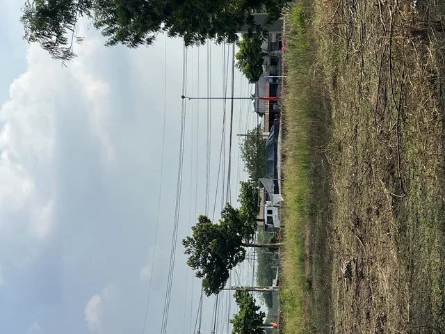 Bán đất mặt tiền đường Hùng Vương (7A) ngay vòng xoay An Điền.
