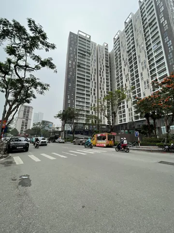 Bán nhà Mặt phố Trần Kim Xuyến 153m² full thổ cư ngang 8.8m giá 117 tỷ tại Phường Yên Hòa (MUA/BÁN BĐS nhắn tin Zalo 0862299066)