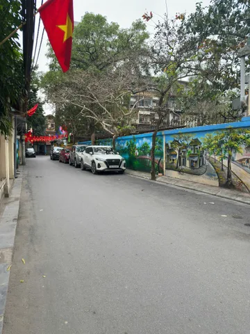 BÁN ĐẤT MẶT NGÕ NGUYỄN TRÃI – KINH DOANH, XÂY CCMN HÁI RA TIỀN
SỔ HOA HẬU