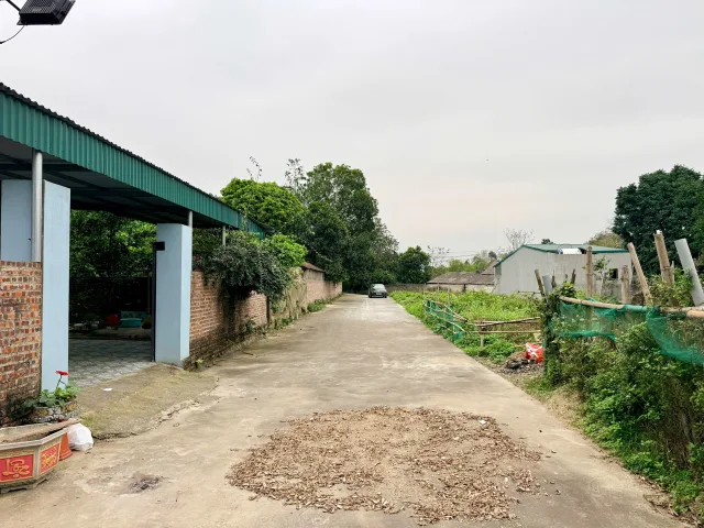 Bán đất 131m² có sẵn 50m² thổ cư ngang 5m giá 850 triệu tại Phường Âu Cơ