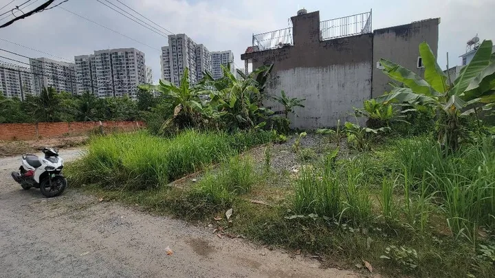 🏡 BÁN ĐẤT ĐẸP ĐƯỜNG XE HƠI 6M – NGUYỄN XIỂN – KẾ BÊN VINHOMES GRAND PARK – 71.1M² (5m x 14,5m)