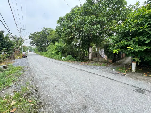 Bán đất 1430m² có sẵn 960m² thổ cư ngang 24m giá 18 tỷ tại Đường Hà Duy Phiên Xã Bình Mỹ Ms418