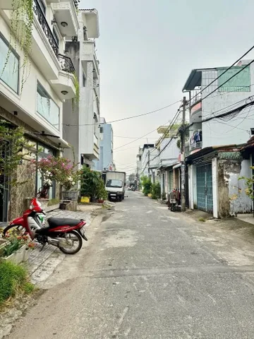 Bán nhà hẽm xe tải phạm văn bạch 77 m2 có hầm
