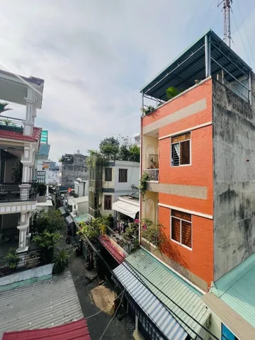 Bán nhà phạm văn bạch 70m2, 3 tângd sổ hồng riêng