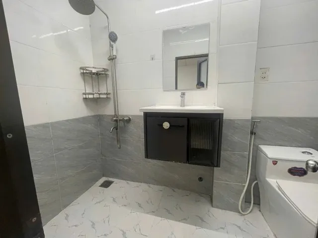 🔥 MẶT TIỀN HỒ ĐẮC DI – NHÀ 2 TẦNG - NGAY CHỢ CẨM LỆ – 100M² – 9.X TỶ