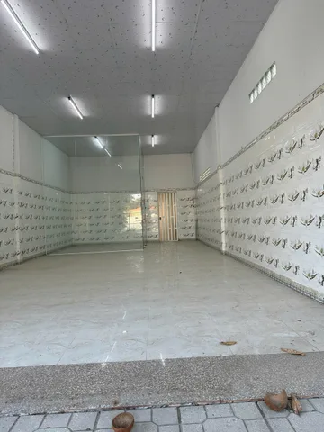 Bán cửa hàng + nhà ở liền kề, tổng diện tích 210 m2, mặt tiền đường nhựa 7m  + mặt tiền hẻm, xe container chạy thoải mái