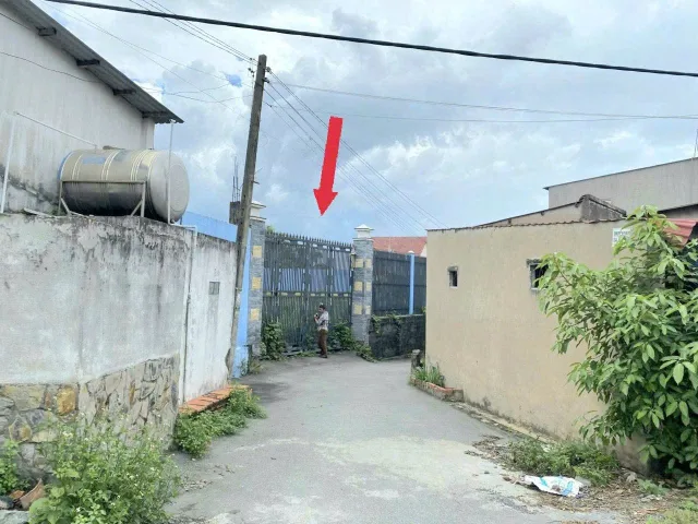 Bán đất đẹp sát TL 15. Đối diện Nguyễn kim cương * có 552m thổ