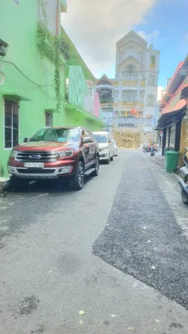 SIÊU PHẨM 5 TẦNG 2 HẺM XE HƠI TRƯỚC SAU. CÓ GARA OTO.  CÓ CHỖ GẮN THANG MÁY.