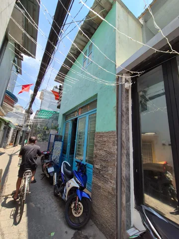 NHÀ CẤP 4 HUỲNH TẤN PHÁT - HẺM BA GÁC THÔNG - 105M2 - PHÙ HỢP XÂY CHDV