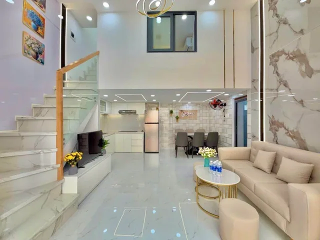 LÔ GÓC, HẺM OTO, FULL NỘI THẤT - 3TẦNG - NGANG 4.6m - 33m² - Dưới 6.85 T.ỷ - PHAN VĂN TRỊ - BÌNH THẠNH