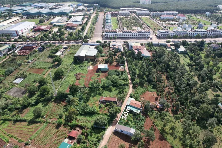 Bán đất 1161.8m² ngang 30m giá 4.8 tỷ tại Phường Buôn Ma Thuột