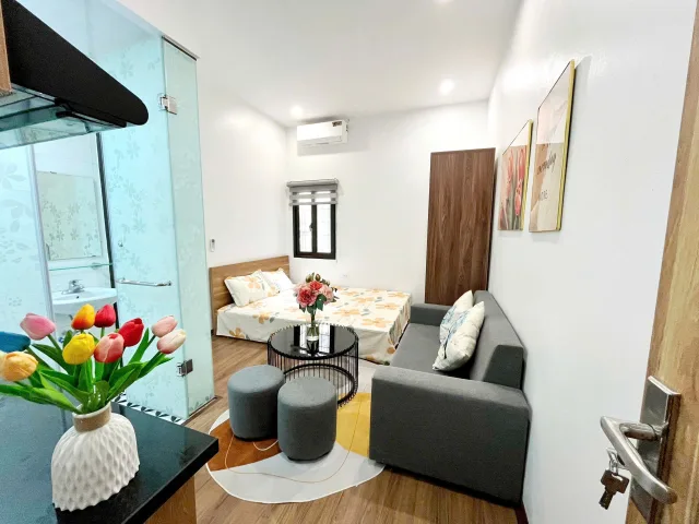 Bán gấp giá rẻ chung cư Sơn Tây 50m, tầng 2, mặt tiền 4m, 2.4 tỷ Ba Đình.