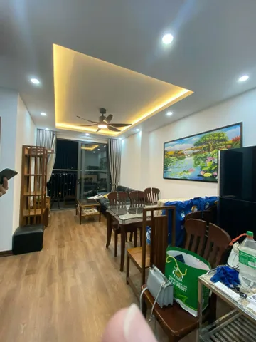 Cho thuê căn hộ chung cư B14 Kim Liên, Đống Đa 75m2 2PN 1wc, full đồ 13.5tr.