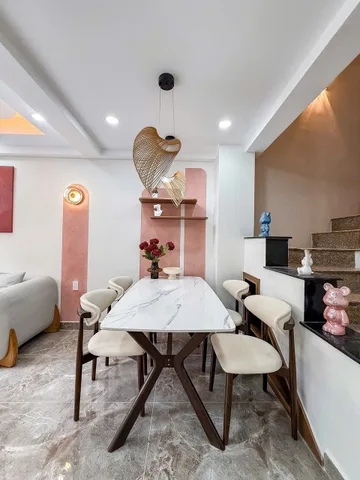 Nhà Q7 3 tầng 4PN 4x17.5m pháp lý chuẩn chỉnh