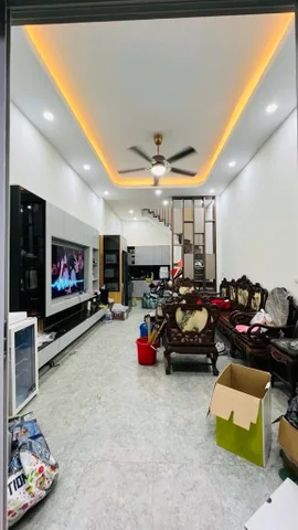 Bán nhà Phố Trường Chinh 51.5m², Lô góc sáng thoáng, 100m ra Ngã Tư Sở, chỉ hơn 200tr/m