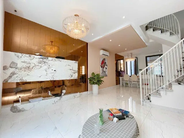Siêu phẩm Q7 ngang hơn 5m- 75m2/ 4 tầng sân thượng cực sáng