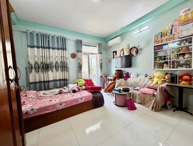 Nhà BTCT 98m2 - Hẻm thoáng - Huỳnh Tấn Phát p. Tân Phú - 8.X tỷ