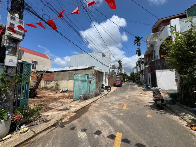 Bán đất 60m² full thổ cư ngang 3,6m giá 4.38 tỷ tại Phường Buôn Ma Thuột