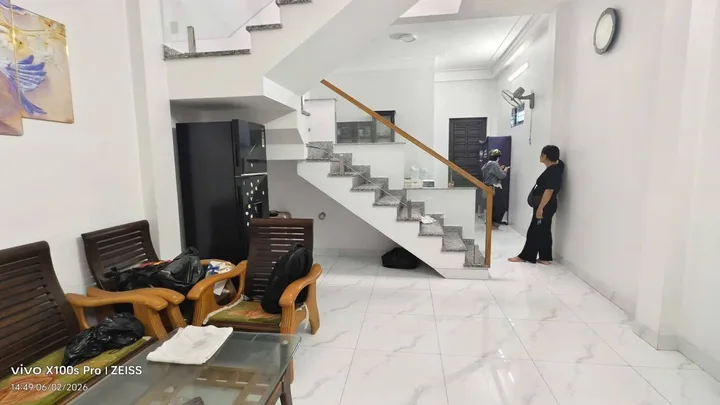 Nhà mới mà giá rẻ chưa từng thấy tại tổ dân phố Quỳnh Cư 4, Hùng Vương, Hồng Bàng - LH 0398787284