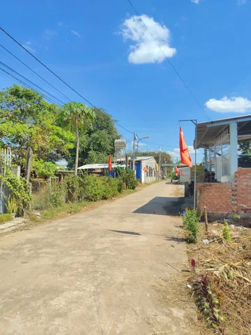BÁN CẮT LỖ 346M2 ĐẤT MẶT TIỀN NGANG 6M NGAY TRUNG TÂM XÃ TP HCM MỚI, KẾ BÊN DÃY TRỌ CHO THÊ