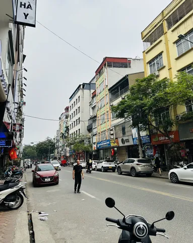 Bán nhà 98m² full thổ cư ngang 6,5m giá 88 tỷ tại Đường Trung Phụng Phường Văn Miếu - Quốc Tử Giám